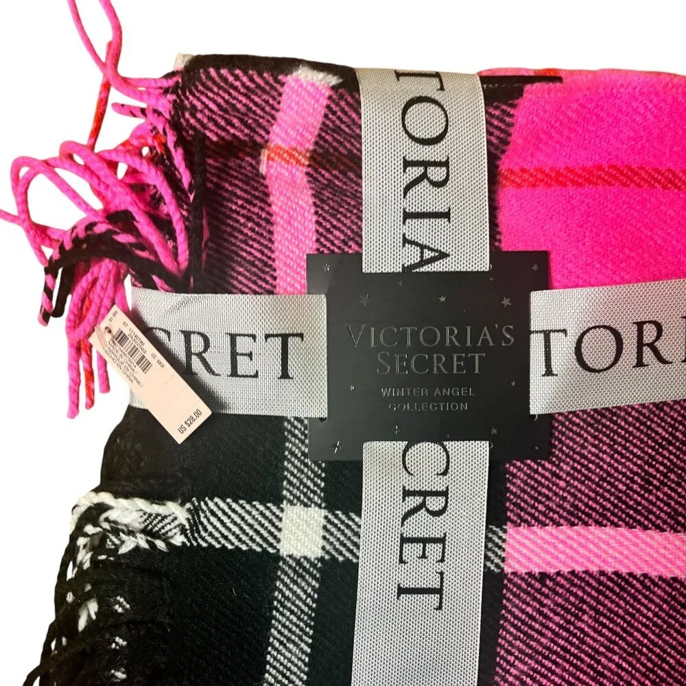 NWT 2 Victorias Secret Cozy Scarves Sparkle Buffalo Check Pink‎ & Red Plaid